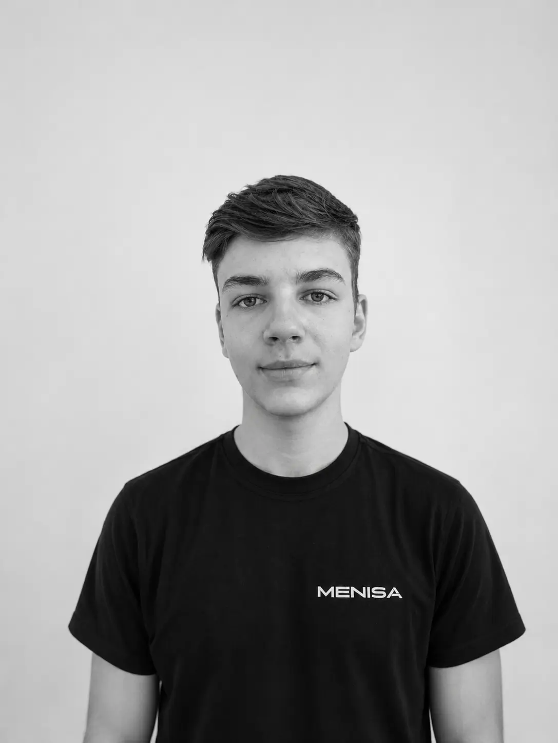 Dominik Rey Lernender Polymechaniker EFZ bei der Menisa AG